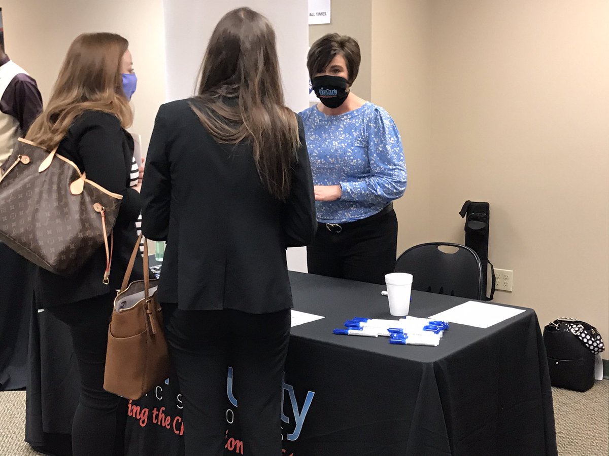 GRRECKY's tweet photo. Outstanding afternoon with @WKUCEBS Teacher Topper Candidates @GRRECKY for the 2021 Job Fair! 🙌
#150candidates
#36schooldistricts https://t.co/F6xzjaih39