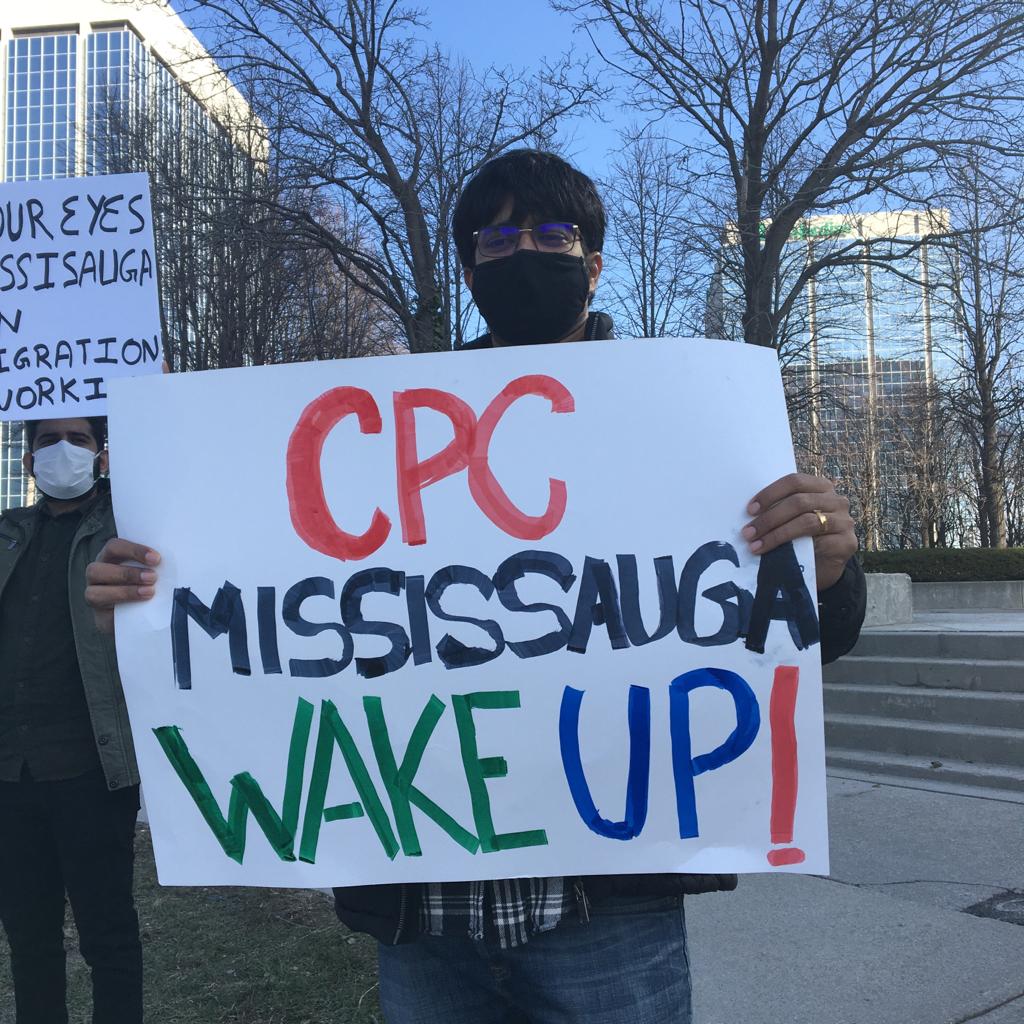Palak51386948's tweet photo. @marcomendicino Would you please Focus on 2019 Outland Mississauga spousal sponsorship applications..
#clearbacklogsCPCMississauga 
@CitImmCanada @marcomendicino @CitImmCanada @JustinTrudeau @jasrajshallan @theJagmeetSingh @OMNITelevision https://t.co/C4sClb0YmQ