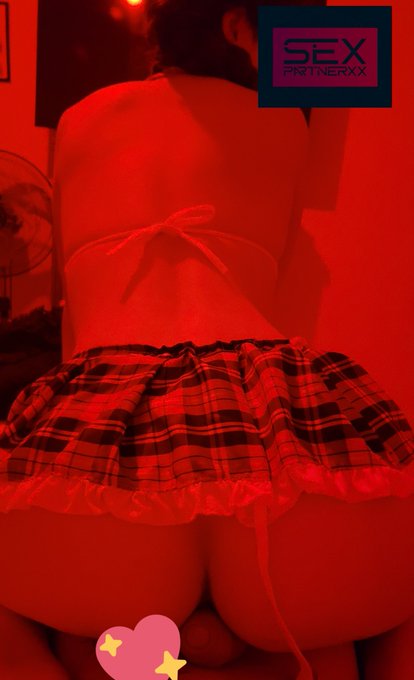 Buen d&iacute;a #Pitudos🍆 Nos gusta mucho este trajecito de colegiala a ustedes no? Nos ayudan con uno nuevo<a href="/tag/pitudos"class="tags">#Pitudos</a><a href="/tag/couple"class="tags"><span>#couple</span></a><a href="/tag/hotgirl"class="tags"><span>#hotgirl</span></a><a href="/tag/redlight"class="tags"><span>#redlight</span></a><a href="/tag/colegiala"class="tags"><span>#colegiala</span></a><a href="/tag/hotfriday"class="tags"><span>#hotfriday</span></a>