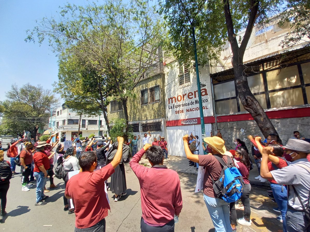 RogelioPals's tweet photo. Venceremos compañeros

#NoAlDedazoDeMarioDelgado #TodosConCarlosLuna https://t.co/6olpz27qAN