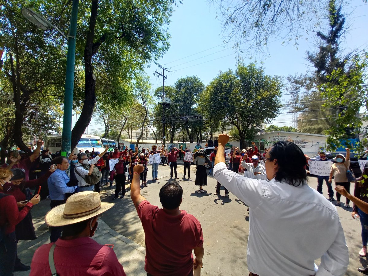 RogelioPals's tweet photo. Venceremos compañeros

#NoAlDedazoDeMarioDelgado #TodosConCarlosLuna https://t.co/6olpz27qAN