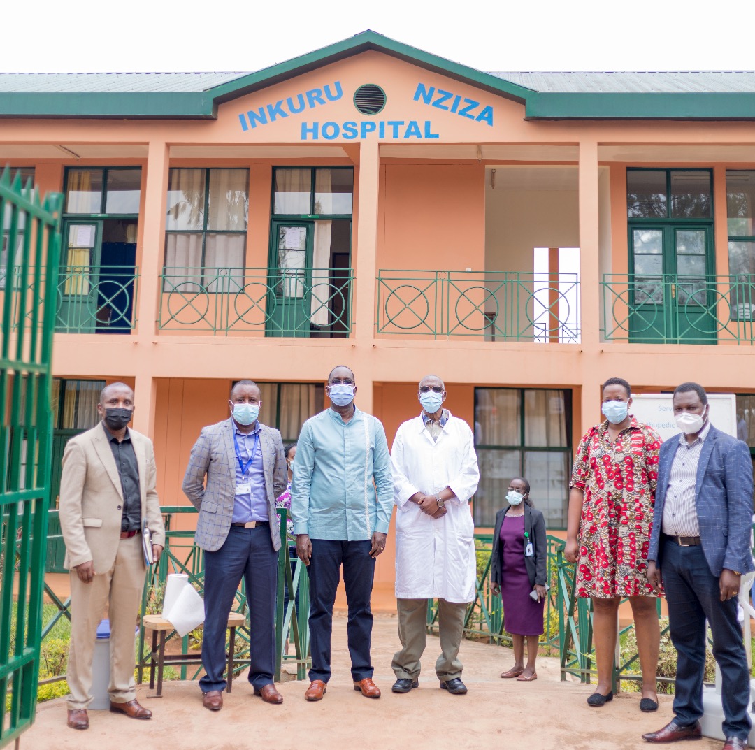 RwandaHealth's tweet photo. Ibi bitaro byashinzwe mu 1997 bikaba biri muri bike bifite umwihariko wo gutanga ubuvuzi bwo kugorora ingingo cyane cyane ku bana. Ahandi haboneka izi serivisi ni Gahini, Rilima na Gatagara. Minisitiri @DrDanielNgamije yabyijeje ko ubufatanye na Minisiteri y'Ubuzima buzakomeza https://t.co/11yvX3tm2M