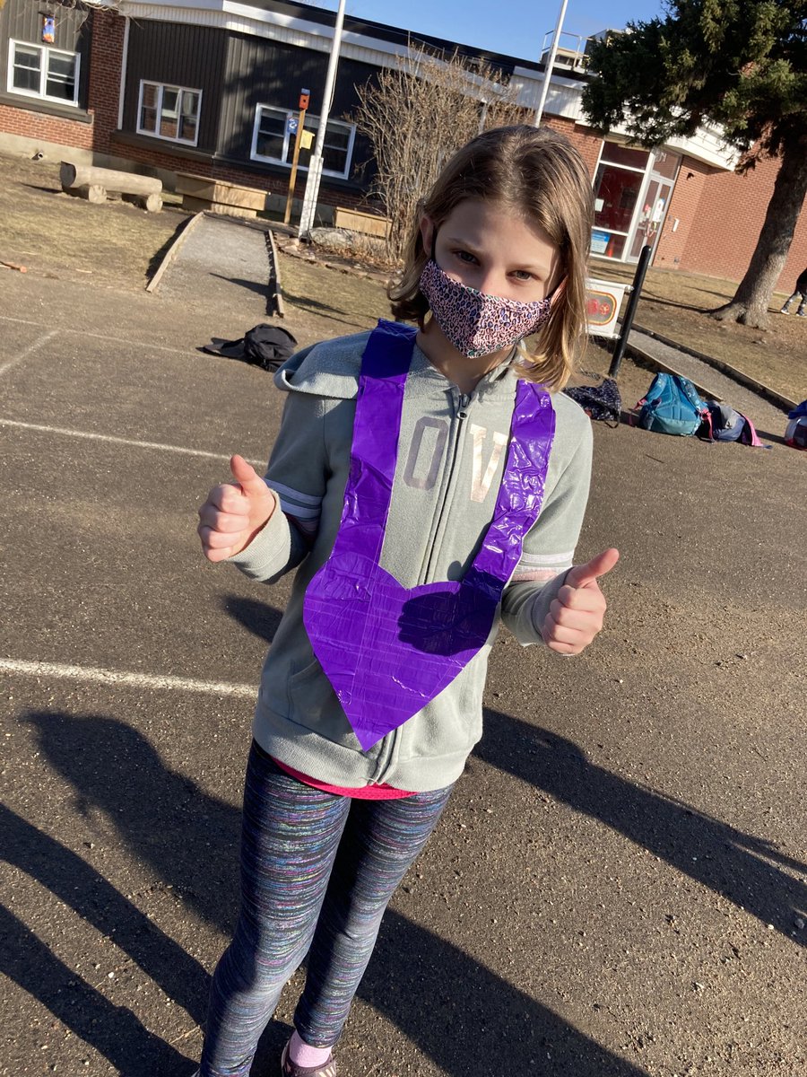 QueenE_PS's tweet photo. Grade 4/5s tape things up to celebrate Duct Tape Spirit Day at QEPS! 😃 #Creativity # Fun #SchoolSpirit https://t.co/3F47AGES4s