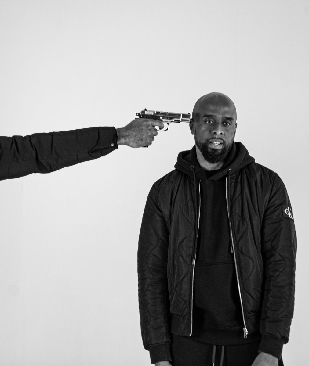 " ...le micro c'est comme le calibre si tu le sors faut pas hésiter... " #SC7