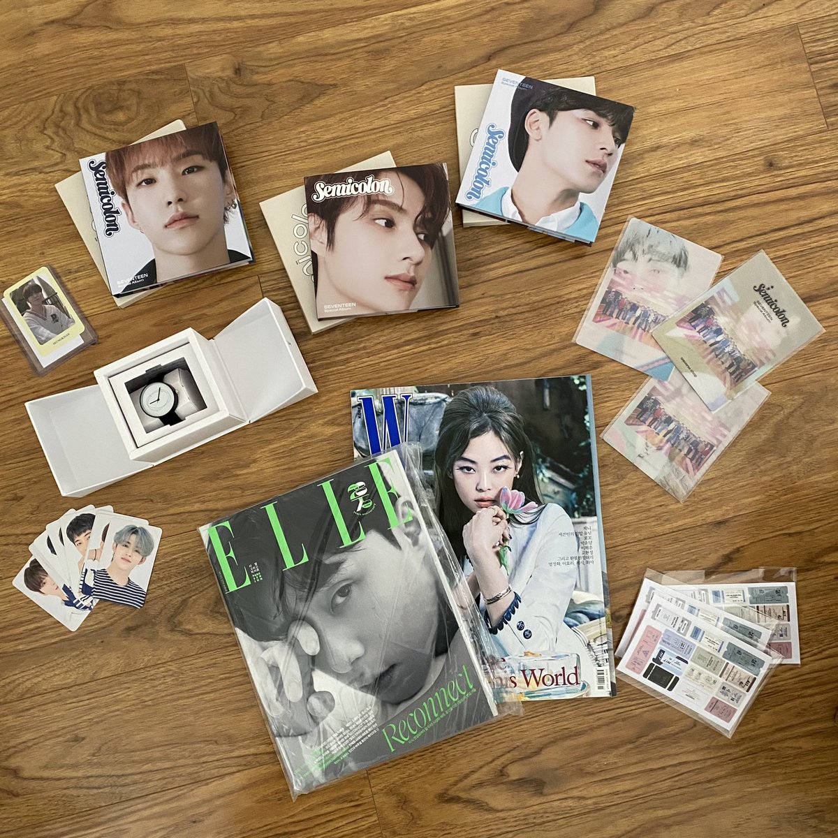boosentials's tweet photo. thank you so much @FySeokminGos ! i got everything in perfect condition 🥺 love it all! #fys_proof https://t.co/E0XArXNra8