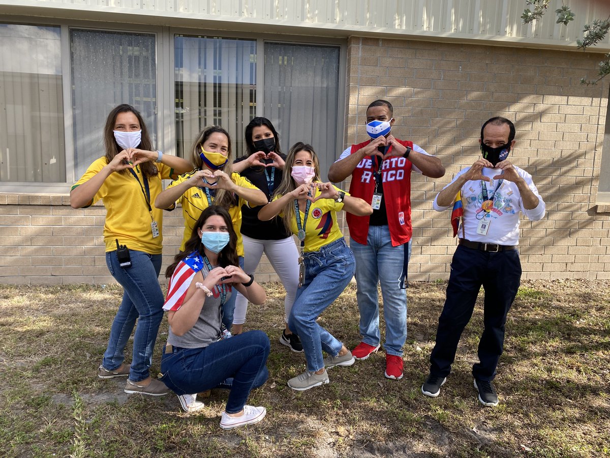 Proud to Celebrate #SELDay #pbcSEL ♥️ in our school with our students and staff! <a href="/pbcsd/">The School District of Palm Beach County</a> <a href="/JoePeccia/">Joe Peccia Jr.</a> @selpbc