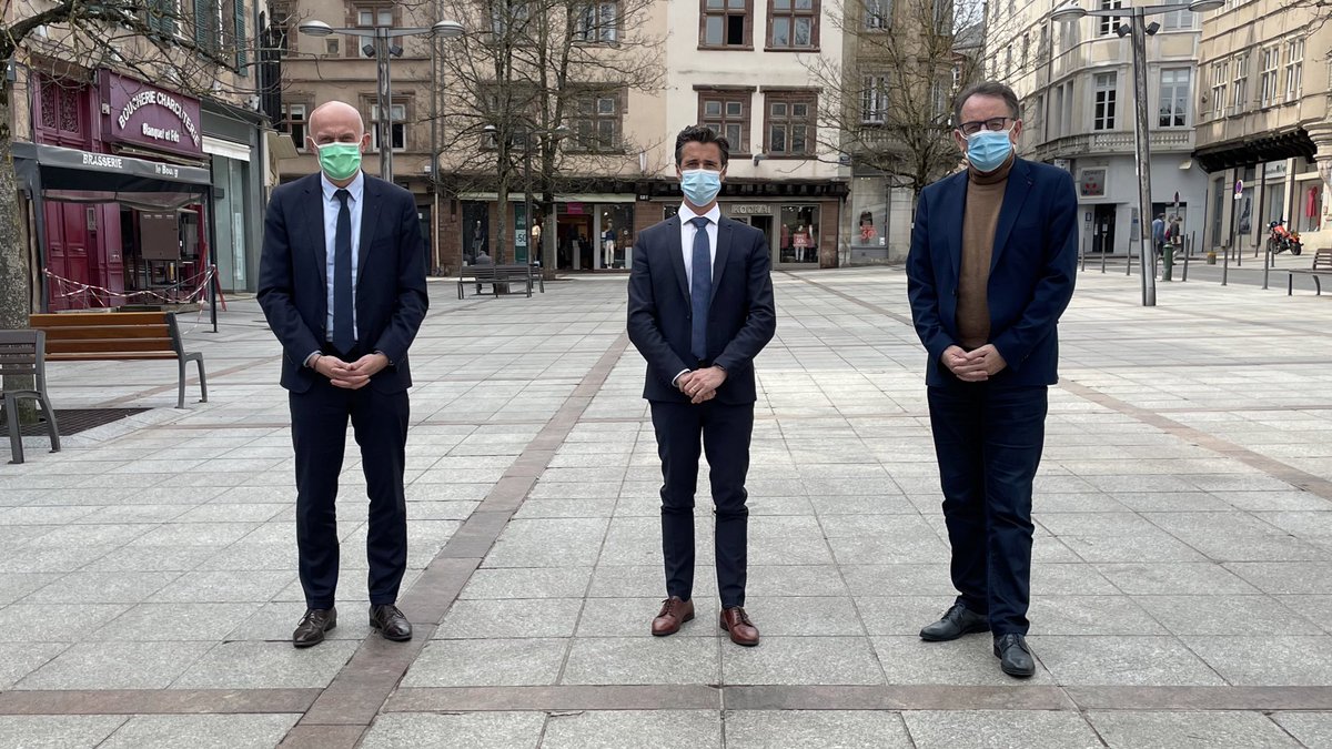 ElanOccitan's tweet photo. Toujours un plaisir d’échanger avec Christian Teyssèdre, maire de Rodez, et @S_Mazars sur l’avenir de l’#Aveyron et de l’#Occitanie. https://t.co/2bRXyahHbv