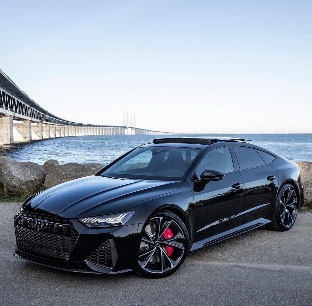 motorforms's tweet photo. AUDI RS7 🥵 https://t.co/qZ9ulh4bm0