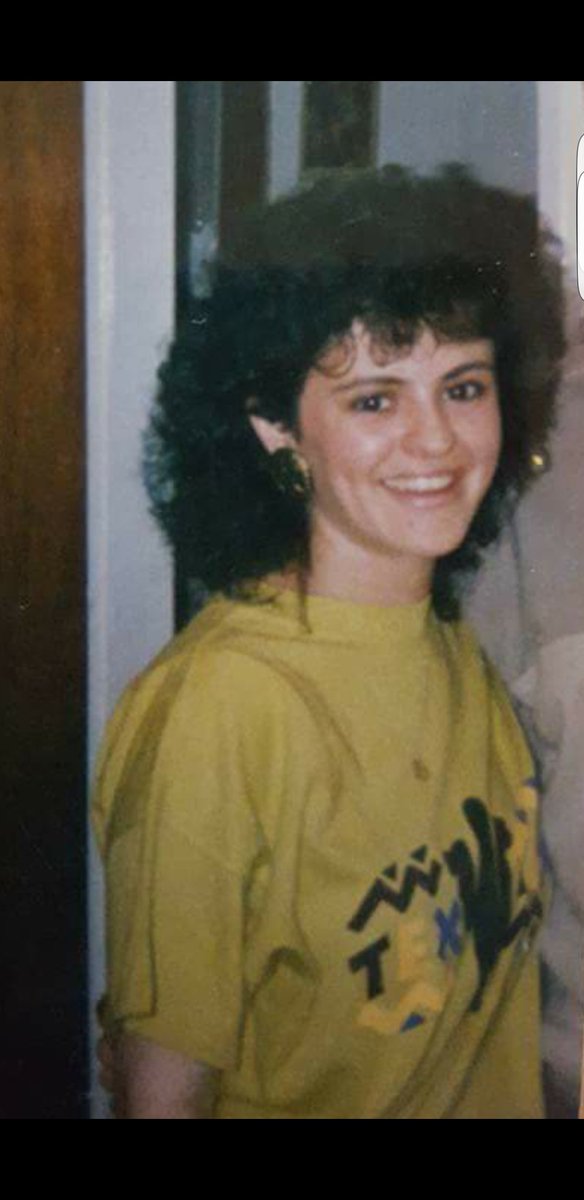 BrendanD1970's tweet photo. 30 years ago my 19 year old sister was murdered by loyalists known to us. I have included 3 photos, 1 of Eileen 3 months prior to her death and the other photo which shows my mother struggling to cope with her burden of grief after losing her daughter. #stillnojustice https://t.co/r4PaGJXwYn