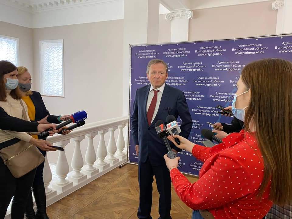 a_chto_titov's tweet photo. Рабочую неделю завершил в Волгограде. 
Пакет помощи МСП, который был принят здесь, - один из самых богатых и широких среди всех регионов России, поэтому Волгоградская область выходит из кризиса не с самыми большими потерями. https://t.co/DW1O8bVZ8L