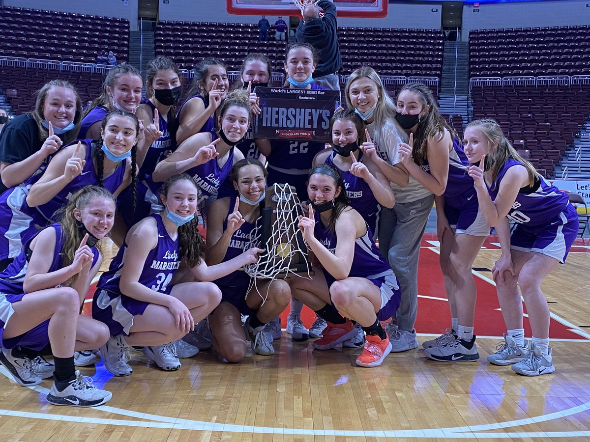 PIAASports's tweet photo. #PIAABasketball Congratulations to Bishop Guilfoyle the 1A PIAA Girls’ Basketball Champions defeating Jenkintown 62-47 https://t.co/y6skQoyFn5