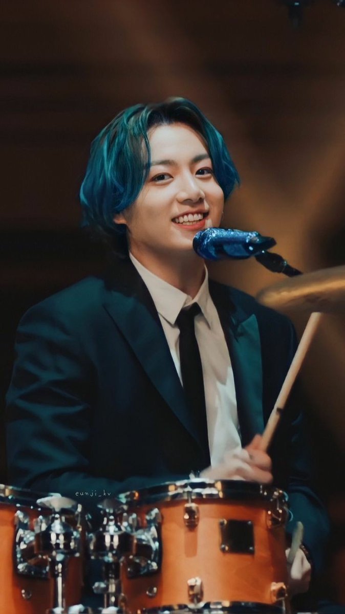 santrasuga's tweet photo. *bonus* - may the jungkook be with you hehe, #shreyday https://t.co/MRf0tghMXe