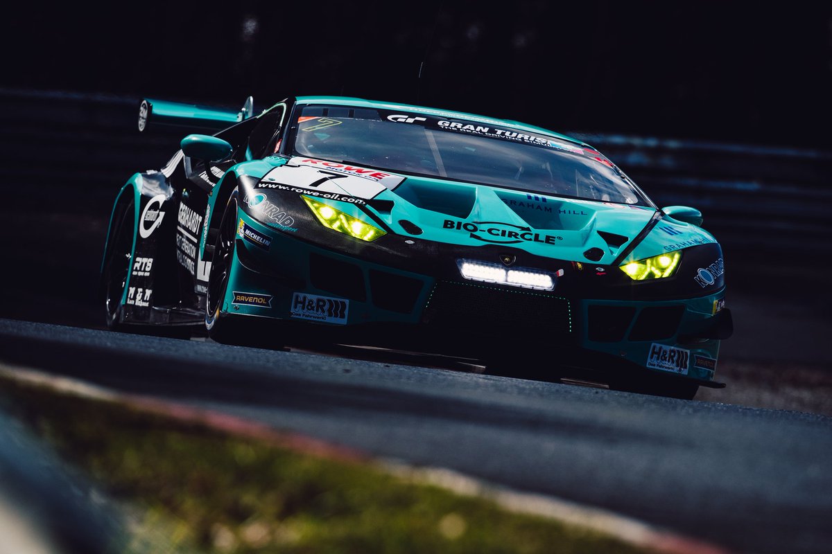 Axciljefferies's tweet photo. Solid first day in the books! Let's hope the weather holds up for tomorrow🌨️☃️🙈
#KonradMotorsport #Lamborghini #GT3 #BioCircle #Gebhardt #Nurburgring #H&R #Nordscheife https://t.co/NQipdLQHec