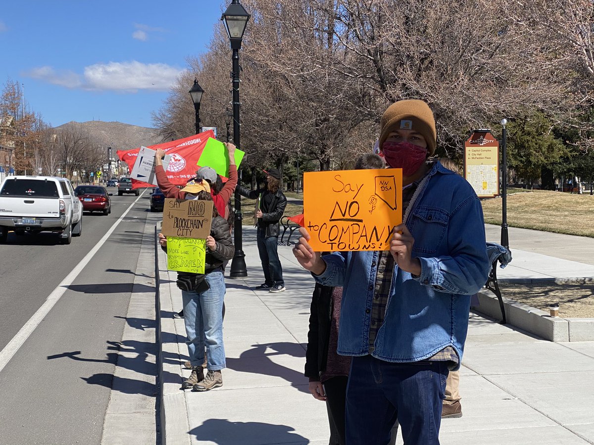 ColtonLochhead's tweet photo. Members of the Northern Nevada Democratic Socialists (@NNV_DSA) and IWW out in front of the #NVleg building this morning protesting Democratic Gov. Steve Sisolak’s Innovation Zones proposal. https://t.co/OJYwao9zQD