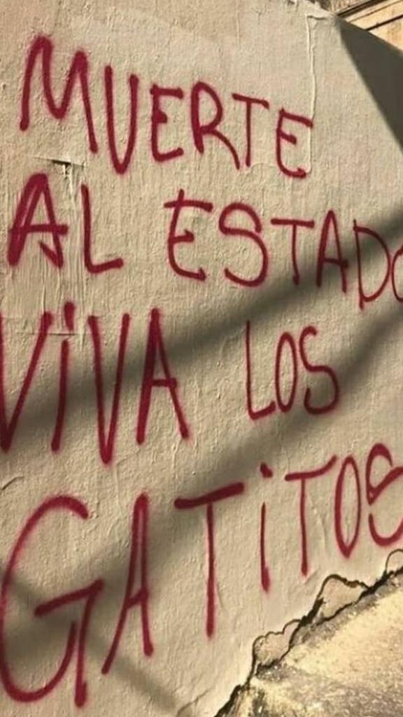 Krafla1984's tweet photo. @ninucat El de l'arbre es maco, aquest també https://t.co/xcgSg7rx8W