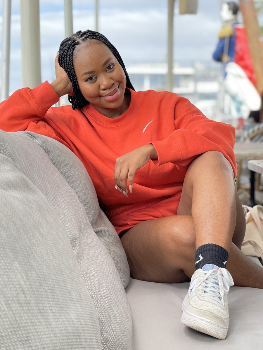 MelloMickey's tweet photo. 🧡 https://t.co/ZzsrH9R0Bv