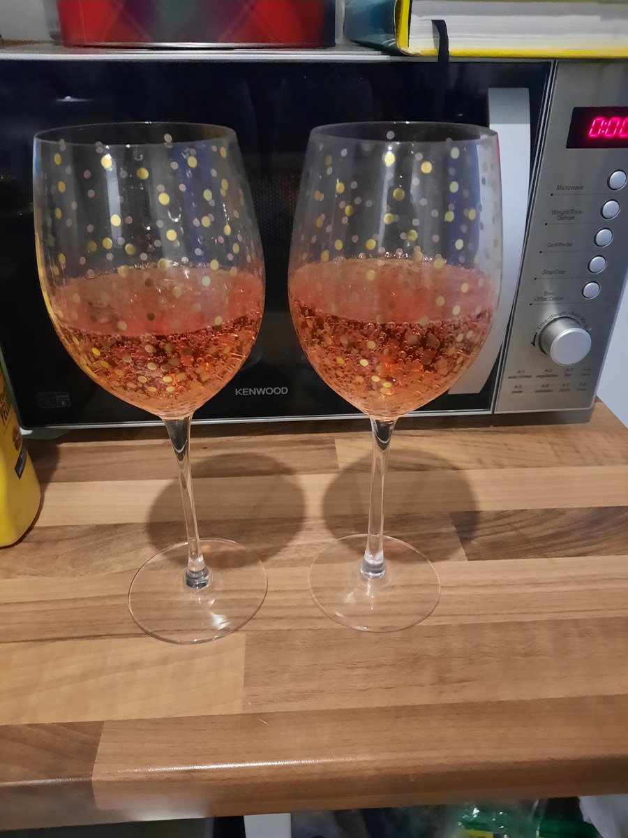 Kate Harris tweet media