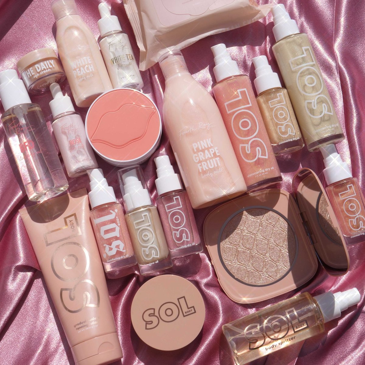 FourthRayBeauty's tweet image. #GIVEAWAY In major need of some SELF-CARE this weekend☁️✨ We are teaming up with our sis @bodybysol to serve you a self-care giveaway 💖 2 lucky winners will be winning a $250 e-gift card to colourpop.com✨

Go Enter:
☁️Follow @fourthraybeauty @solbodyco 
☁️LIKE + RT💖