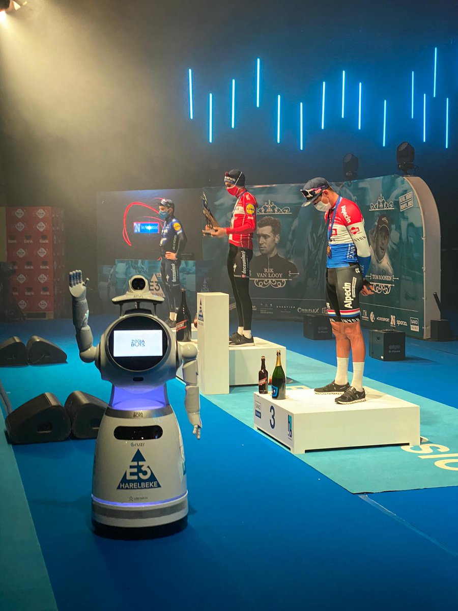 fgoffin_qbmt's tweet photo. Proud to see our ZBOS solution bringing support to sport sector. Robots bringing medals and counting people... Safe, smart... Sport  must go on :) #E3SaxoBankClassic #cyclinglife #cycling #tech https://t.co/gAQ8uuK0Dg