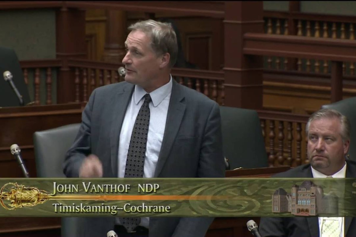 TimminsToday's tweet image. Vanthof asks Province for more help as Timiskaming COVID situation worsens timminstoday.com/local-news/van…