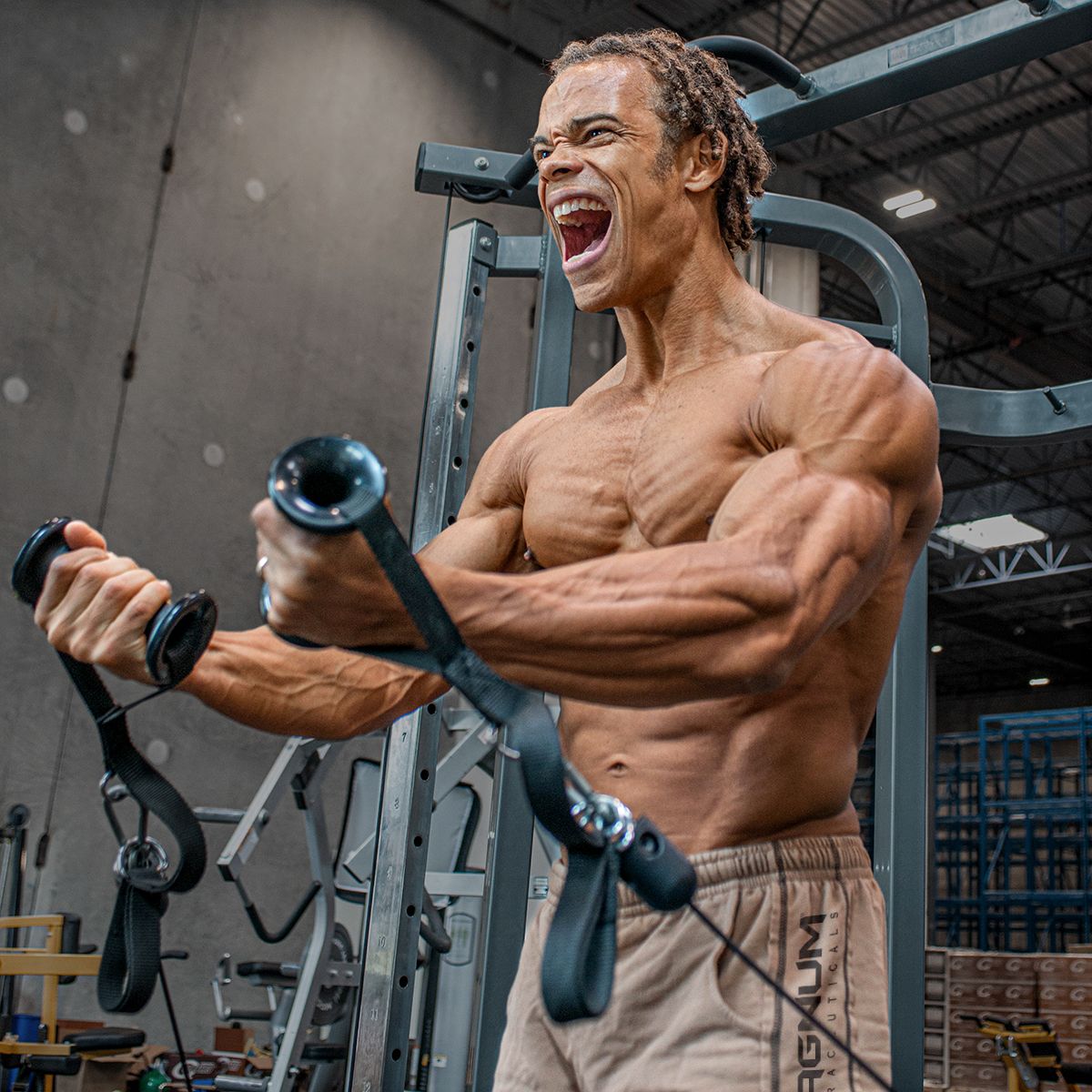 Either push your limits or stay in your comfort zone. You choose 💪

#MagnumSupps #FlexFriday
#fitnessgoals #goalgoalgoals #goalsetting2021 #bodybuildingmotivation #fitnesslifestyles #flexfriday💪