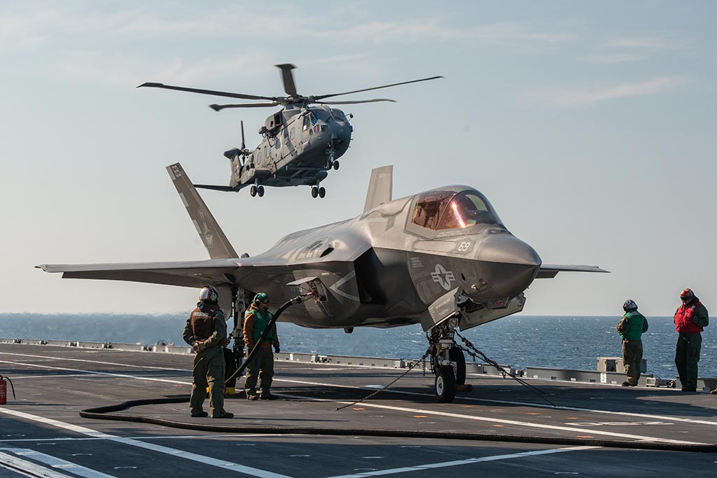 aviation_report's tweet photo. 🇮🇹 Marina Militare: la portaerei Cavour conclude i Sea Trials nell’Oceano Atlantico per certificare l’impiego degli #F35B. https://t.co/uQ4KkSiWXo
📷UPICOM Marina Militare
#avgeek #aviation #aviationdaily #readyforoperations @ItalianNavy #MarinaMilitare #naveCavour https://t.co/JO8PAlptJ9