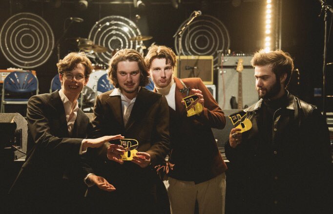 DMSMusicSchool's tweet photo. #DMSKnowle keeps the celebrations going with #Awards all round ๐
Niall Fennel Guitar +Drum tutor gets 3x BMAs with his band @theclausebrum ๐ธ๐ธ๐ธ
Principal Leigh is recognised with the #LifetimeAchievementAward at the recent #LadiesFirstDevelopementLtd
#solihull #success https://t.co/RaTePSItW5