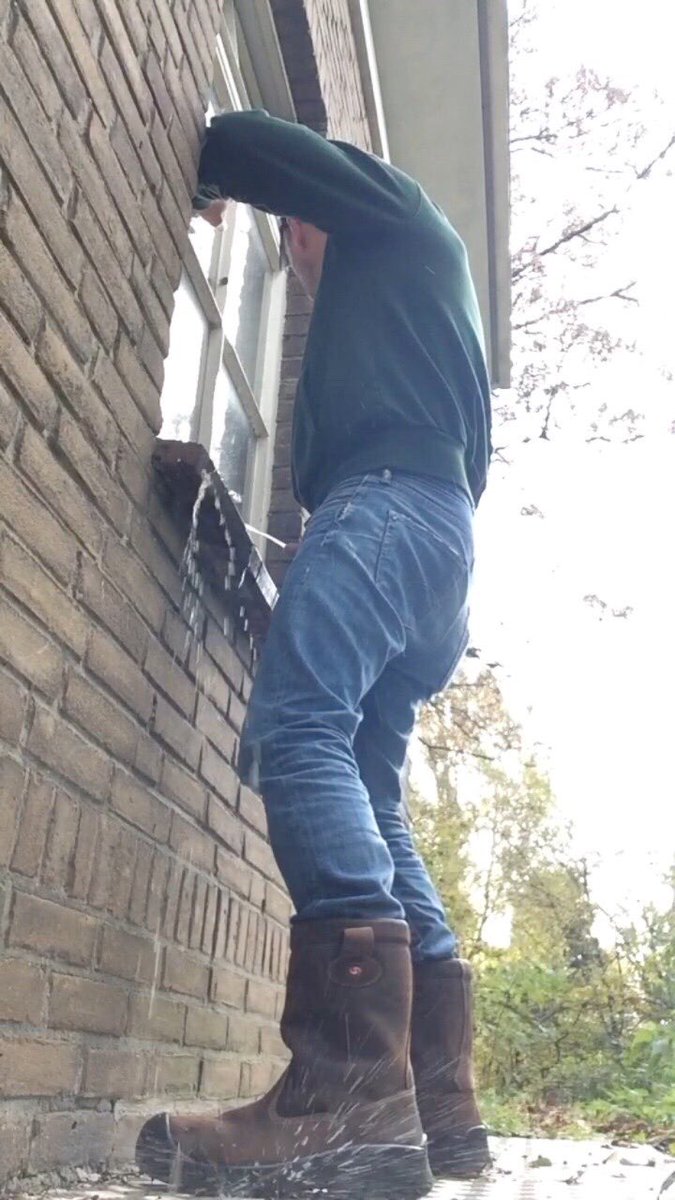 Gay Piss PPV tweet media