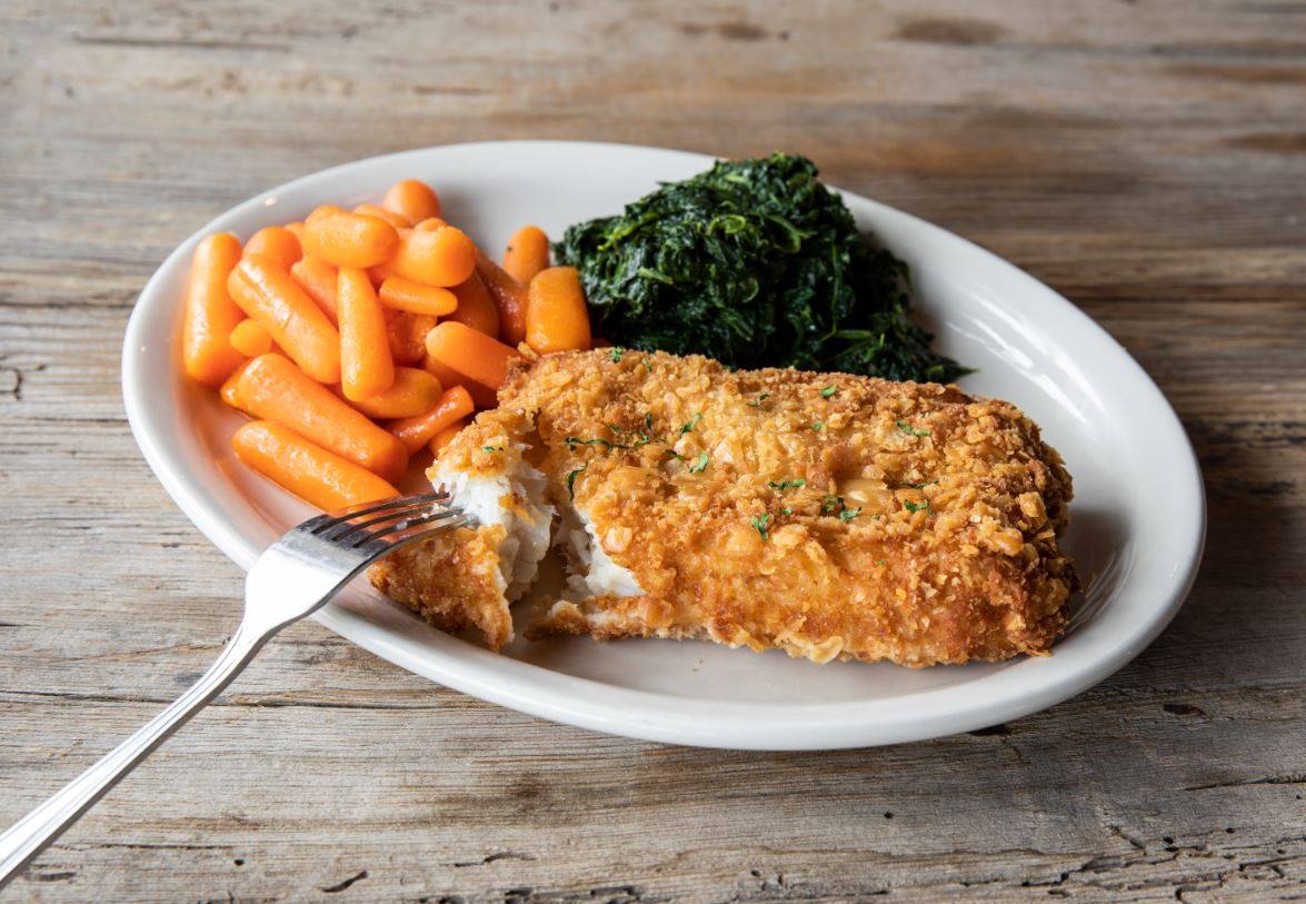 lubys's tweet photo. “It’s hip to be Square” Today! https://t.co/7L6gUx9DXy #SquareFish  #FishFriday  #LubysLuv  #ComfortFood https://t.co/f5IeMRb1gS