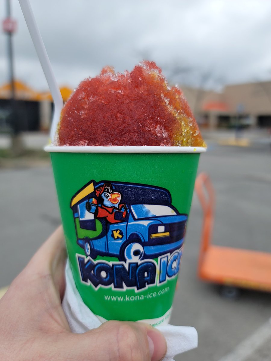 Thanks to <a href="/KONAICE/">Kona Ice</a> for helping us celebrate our associates today! It was a big hit! <a href="/hdjustjoan/">Joan Morris</a> <a href="/jesse_klingbeil/">Jesse Klingbeil</a> <a href="/MikeLind_HD/">Mike Lind</a>