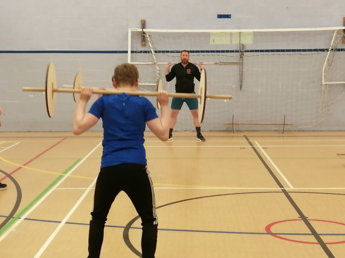 KMATgirlsPE's tweet photo. Fantastic session by @G2Gtraining this week, teaching weight lifting techniques...@KMATPE @Knutsfordac https://t.co/N2eslQYfhP
