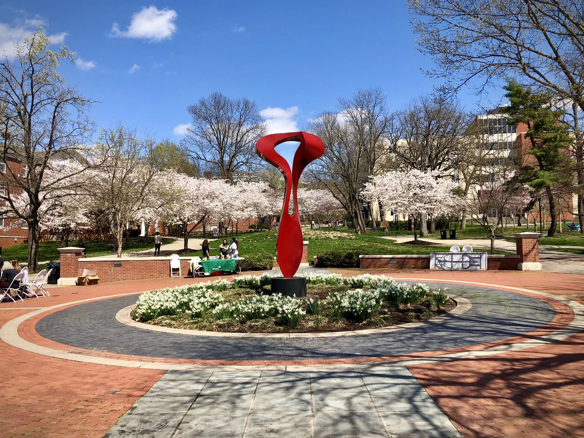 DavidSBrinkley's tweet photo. Spring is beautiful here.  Thank you @wku ! https://t.co/PYXU0VUud3