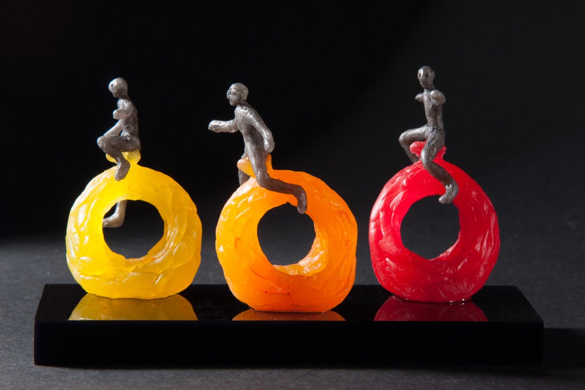 HBSculptor's tweet photo. I've just added a new artwork, "O Riders" to my @artfinder shop via @artfinder #sculpture #art https://t.co/ogBpVVvDTo https://t.co/qHtF5TvDtT