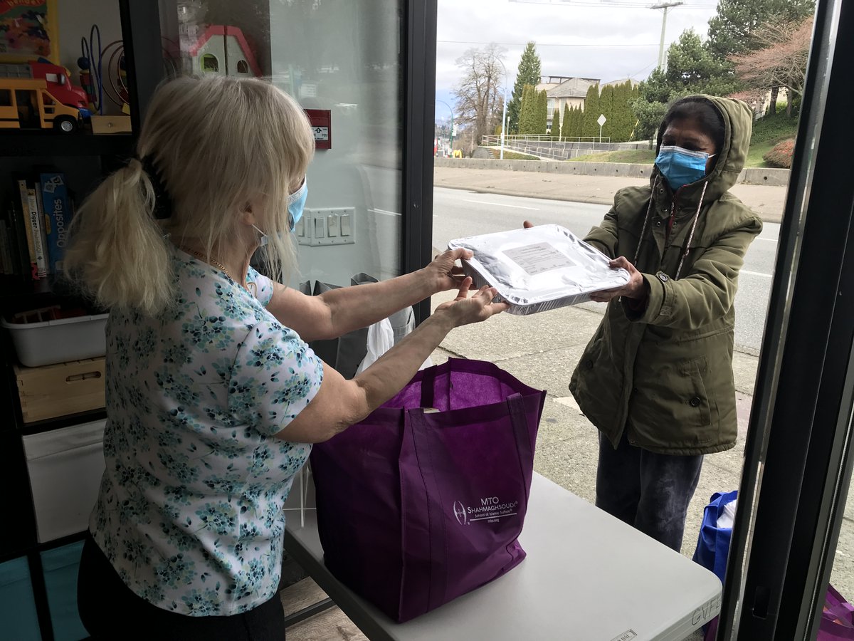 SBurnabyNH's tweet photo. This week we got 2 PALLETS of salmon dinners from our community partner @VanFoodBank, which can feed 3600 people in our community!💝
A million #THANKYOU for the yummy goodies as well as the weekly food support that enable us to continue serving our neighbours in need.🙏

#GVFBcap https://t.co/VGcrYIrq5V