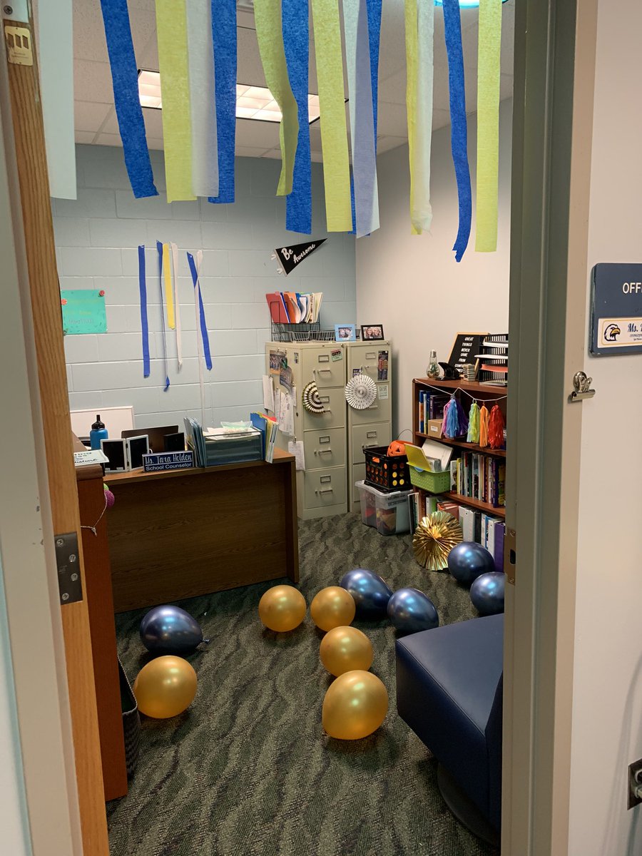 MissTHolden's tweet photo. I’m so grateful for our @SVMSEagles stuco members, their parents @sreichard8ELA and our SVMS community! All of you deserve this award because I couldn’t do any of this without you! #LPSLeads https://t.co/oU3qegZnkr