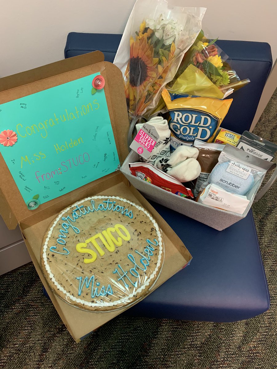 MissTHolden's tweet photo. I’m so grateful for our @SVMSEagles stuco members, their parents @sreichard8ELA and our SVMS community! All of you deserve this award because I couldn’t do any of this without you! #LPSLeads https://t.co/oU3qegZnkr