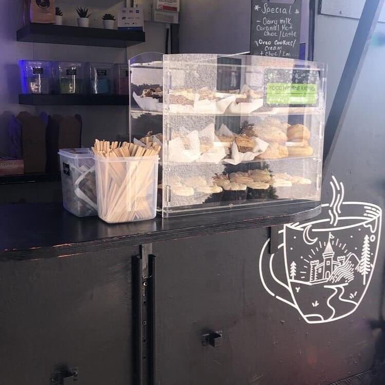 CastleCoffee2's tweet photo. for having us. What a lovely gesture for your staff and residents. 

If you have a weekday event you'd like us to attend get in touch.

See you tomorrow at our usual spot 10-4. Oreo Cookies &amp; Cream special 😋 @ Castlederg

(2/2) https://t.co/MQuSselfqP