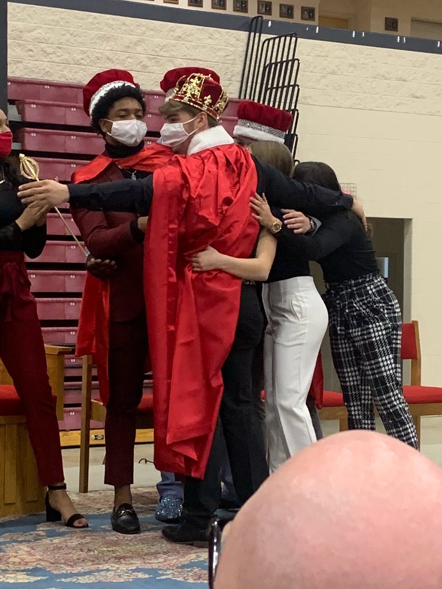 centralcatholic's tweet photo. ☘️👏🤴 Suspense is finally over. 2021 SuperFella winner is...@Giodesantis54!!! #CentralToLife l #CentralToRelationships l #CentralToSuccess ☘️👏🤴 

Check out announcement from @davidkidd2016 here ⤵️
https://t.co/dgBFJx6n9C https://t.co/vAi1iv7qCk