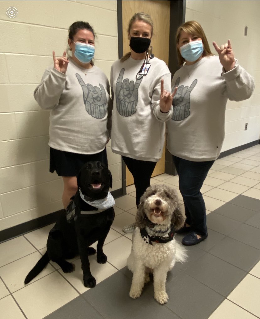 Happy Friday and Hook ‘Em!