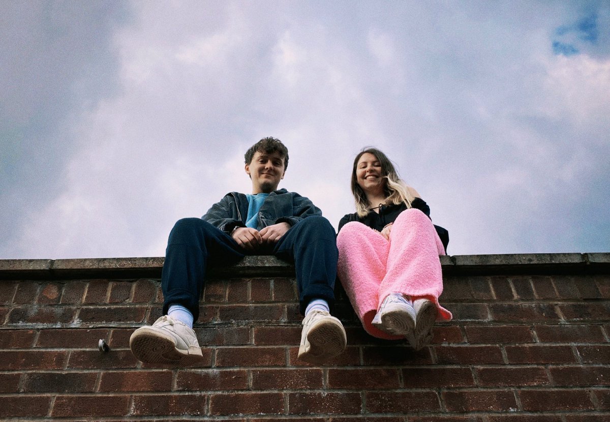 itsnoteclectic's tweet photo. CLARIFY IS OUT 🧠😬

Thank you for all the love so far, if you haven’t heard it yet, the link is in our bio💓 

#band #duo #edm #house #newsong #newsingle #Spotify #AppleMusic #NewMusicFriday https://t.co/PuID8SfhOk