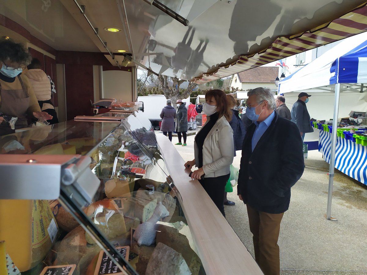 DanyBoyer91's tweet photo. inauguration marché de @CMonteloup avec @AlainArtore  @guycrosnier &amp; élus du territoire
✅produit régionaux de qualité et diversité 
✅accueil chaleureux  convivial 
Tous les vendredis après midi,  venez nombreux 
Soutenons nos commerces &amp; produits locaux
https://t.co/tLkUwa48VR https://t.co/MR1sihT0vS