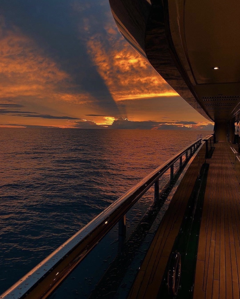baecationgram's tweet photo. The type of peace levels I need 🤲🌅 https://t.co/by8OhVJtNJ