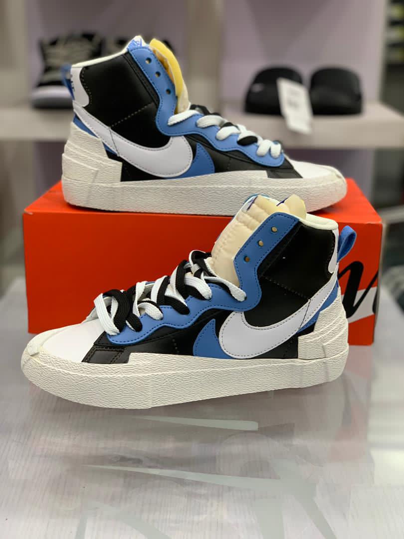 integrimart's tweet photo. #integrimartcasualtips
White/black T-shirt, rugged/ripped jeans, and high-top sneakers = great look
Gets for 26k instead of 29k
Whatsapp link: https://t.co/VdhfX6GUgD
ยฆยฆ BBNaija #ScamExpress #Nigerians #5NairaforOneDollar #Wizkid #2Seconds Super Eagles Frank Edoho ยฆยฆ https://t.co/au9bOl9uM5