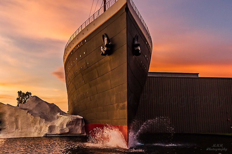 BransonSaver's tweet photo. Get #discounts on several local #Bransonattractions such as the World's Largest Toy Museum, Ripley's Believe It or Not! and the Titanic Museum when you download the #FREE #BransonSaverApp today!
-
-
-
-
-
Photo Credit: mmm photo studio on https://t.co/LHcidW1eBV https://t.co/BbJkFalspo