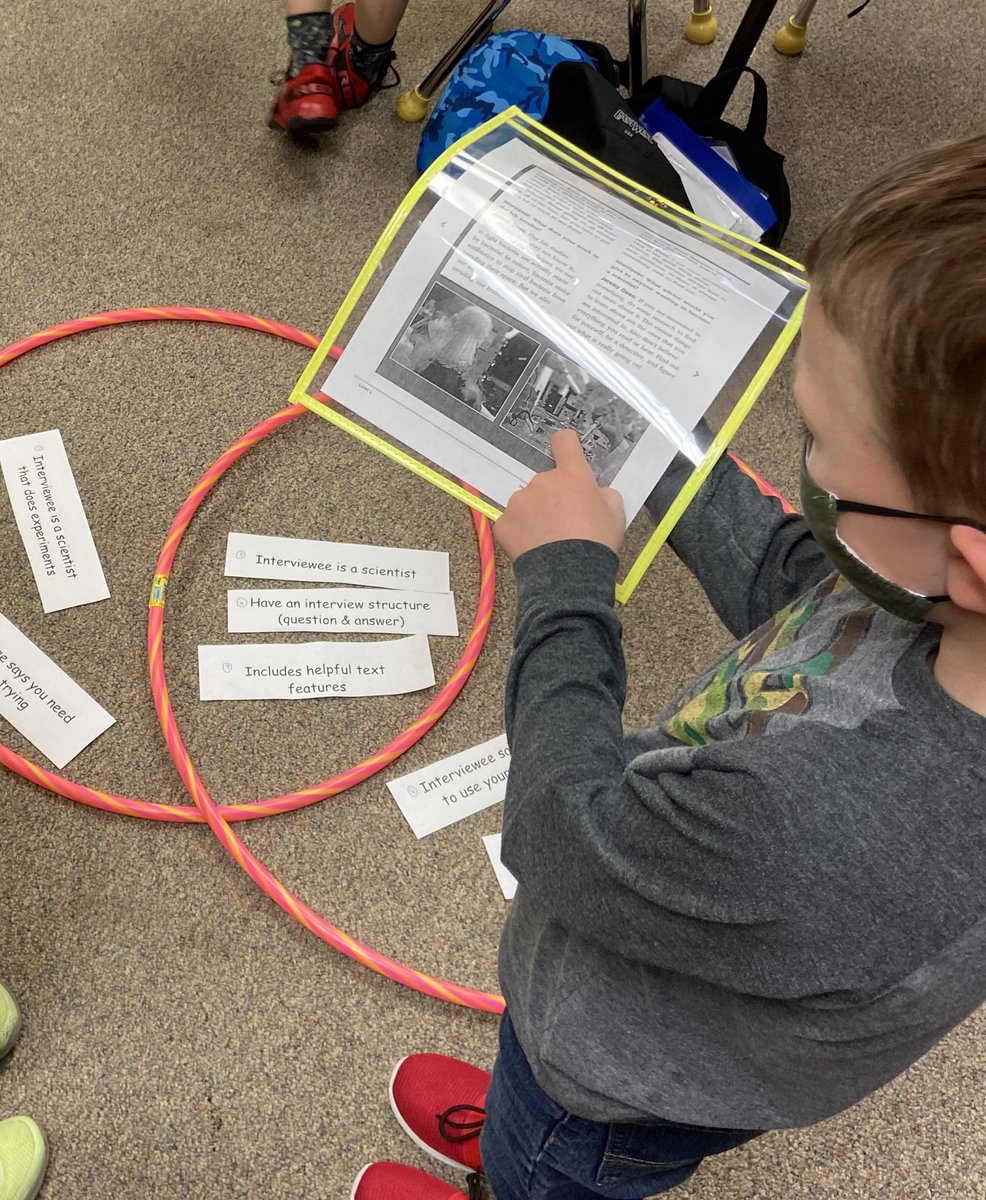 c_herrera31's tweet image. We had so much fun comparing and contrasting two texts from a distance today! 📚#PHESpride