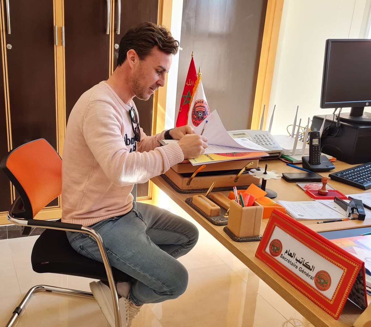 diegobalbontin's tweet photo. 🚨 OFICIAL ⚠️

Sergio Fdez @sesidiez firma con el actual campeón de África 👉 @RSBerkanoficiel ✍

El Cántabro, ya en Marruecos, se compromete hasta final de temporada 🔝

🏆 Pendiente la final de la SuperCopa 🆚️ @AlAhly 

🙏 ¡Mucha SUERTE crack! https://t.co/sUfcBGuzIQ