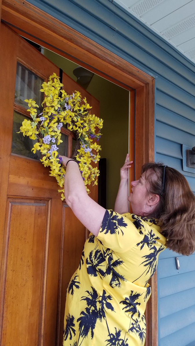 I've been fixing my yellow wreath after our Midwestern storms. A yellow can of Peeps Pepsi, or Peepsi, would be a nice reward for all the work I've done so far. 
<a href="/pepsi/">Pepsi</a> 
#HangingWithMyPEEPS contest
