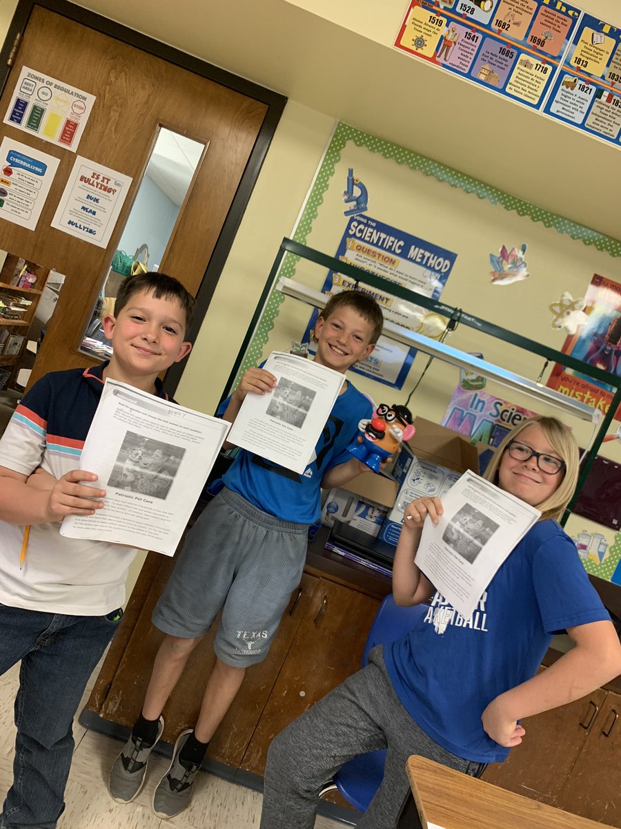 kgraham3rd's tweet photo. Mr. Potato head is always our favorite way to review! #MaximizeTodayKWE #writing #testreview @LampasasKWE https://t.co/Vo0locWRiQ