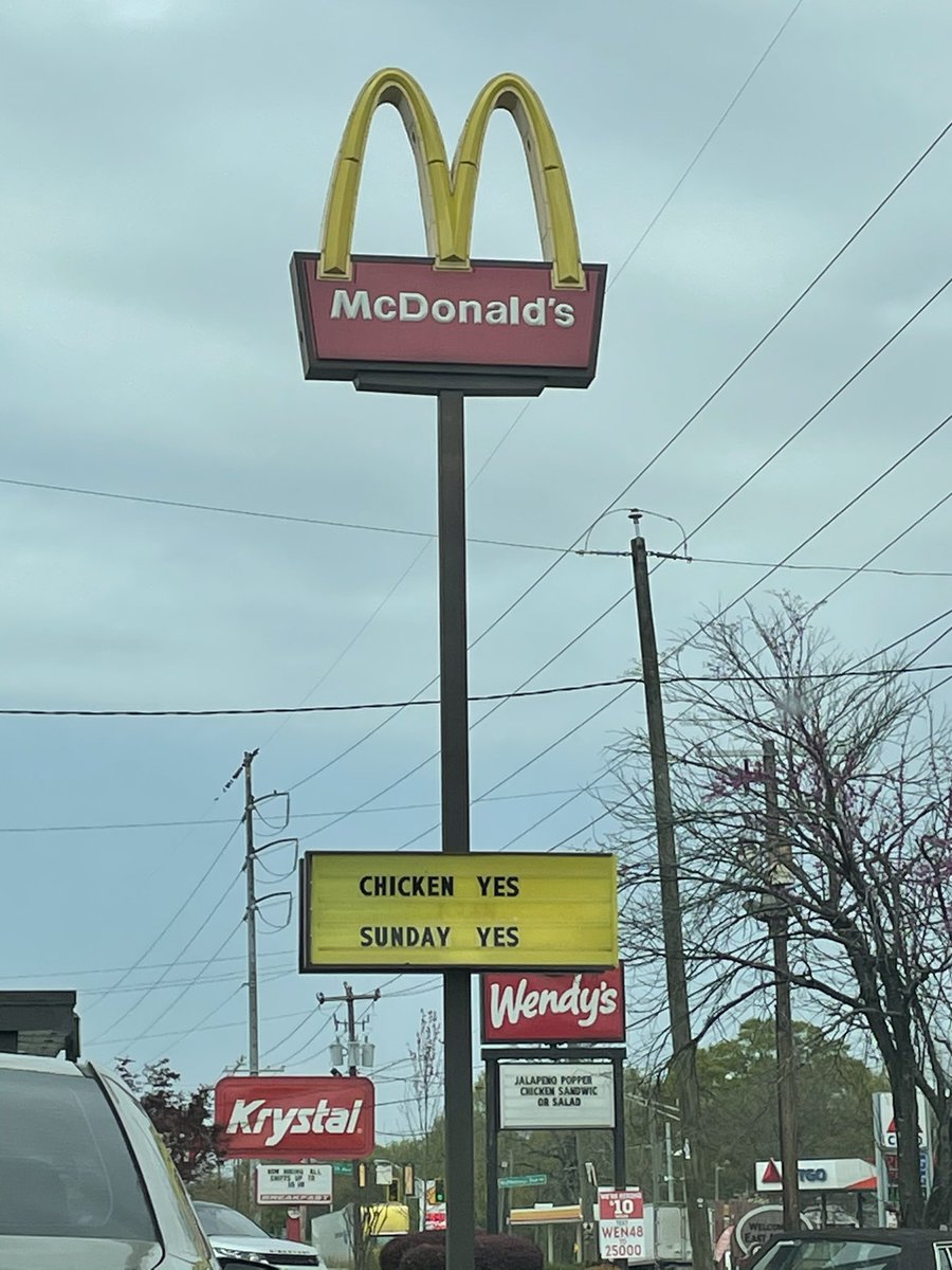 largequeso's tweet image. chicken yes 

sunday yes