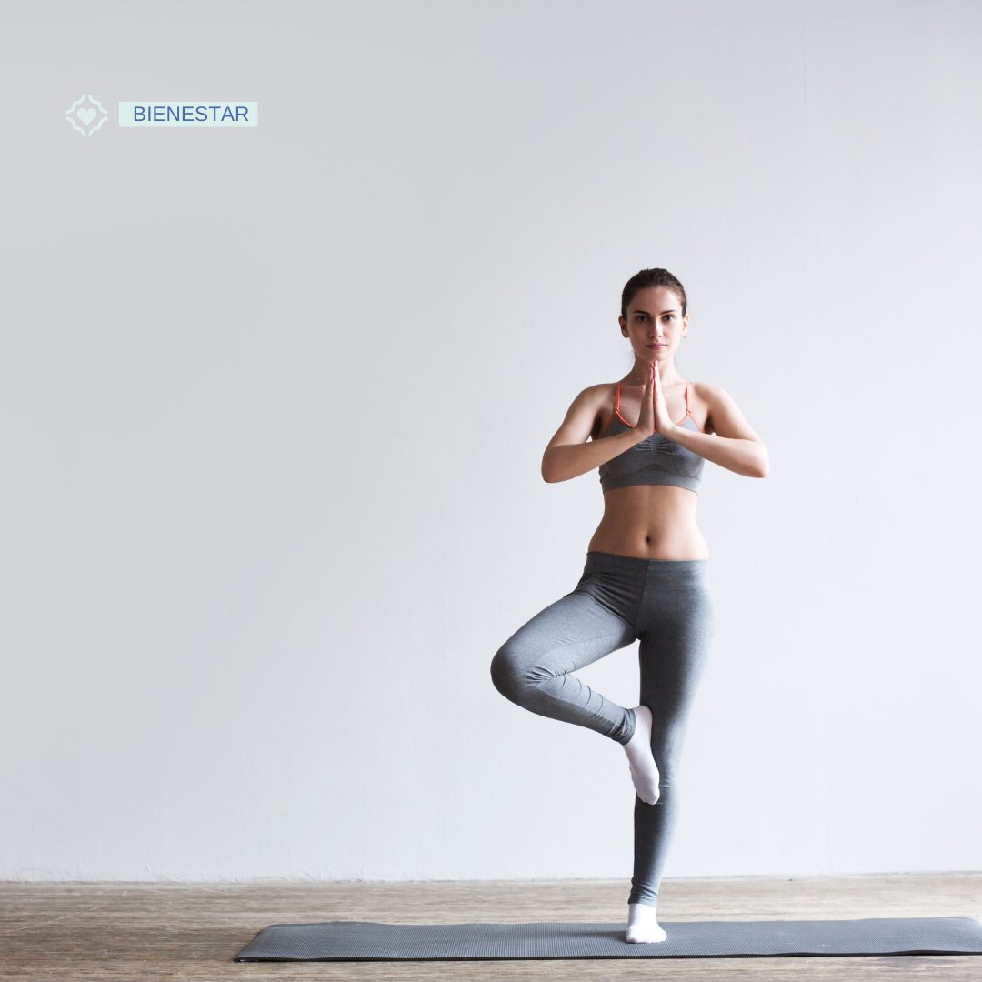 Si estás familiarizada con el yoga seguro que conocerás esta figura. Es la postura del árbol, una de las más populares.  #Bienestar
instagram.com/p/CM4NTV1F40V/